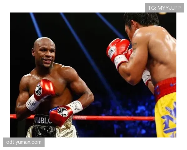 刷到弗洛伊德·梅威瑟的日常照——他的衣帽间像银行，我的钱包已经自动离职