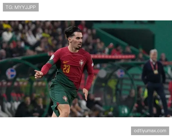 维蒂尼亚 vs 加维：新生代中场核心能力对比